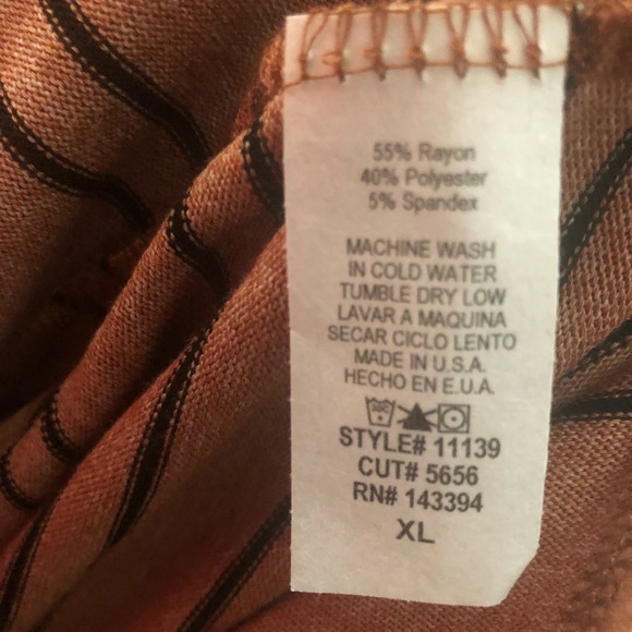 **CLEARANCE** Cotton Blue NWOT XL Long-sleeve light sweater - Picture 4 of 4